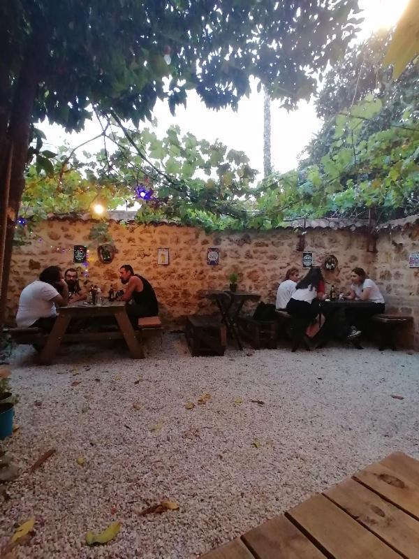 أنطاليا Kuyu Beergarden Hostel المظهر الخارجي الصورة