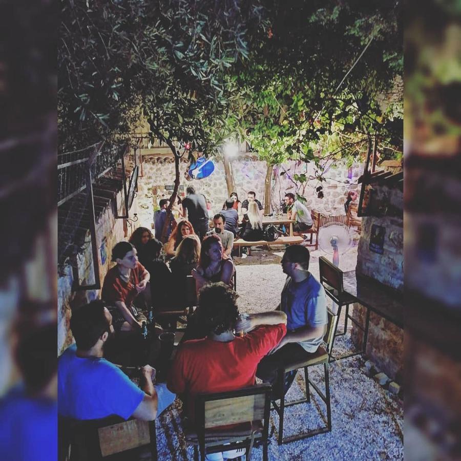 أنطاليا Kuyu Beergarden Hostel المظهر الخارجي الصورة